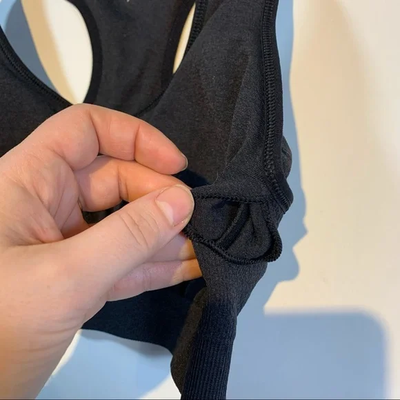 Gymshark dark grey Racerback sports bra - Picture 6 of 7